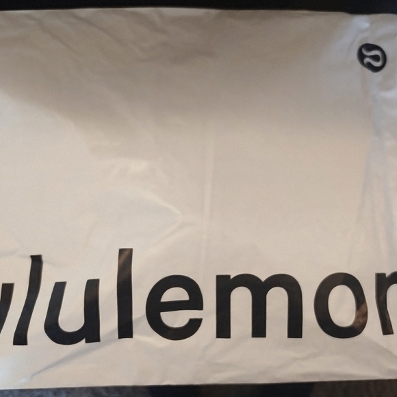 Lululemon Align Crop Cami Tank (size 4) - Picture 8 of 8